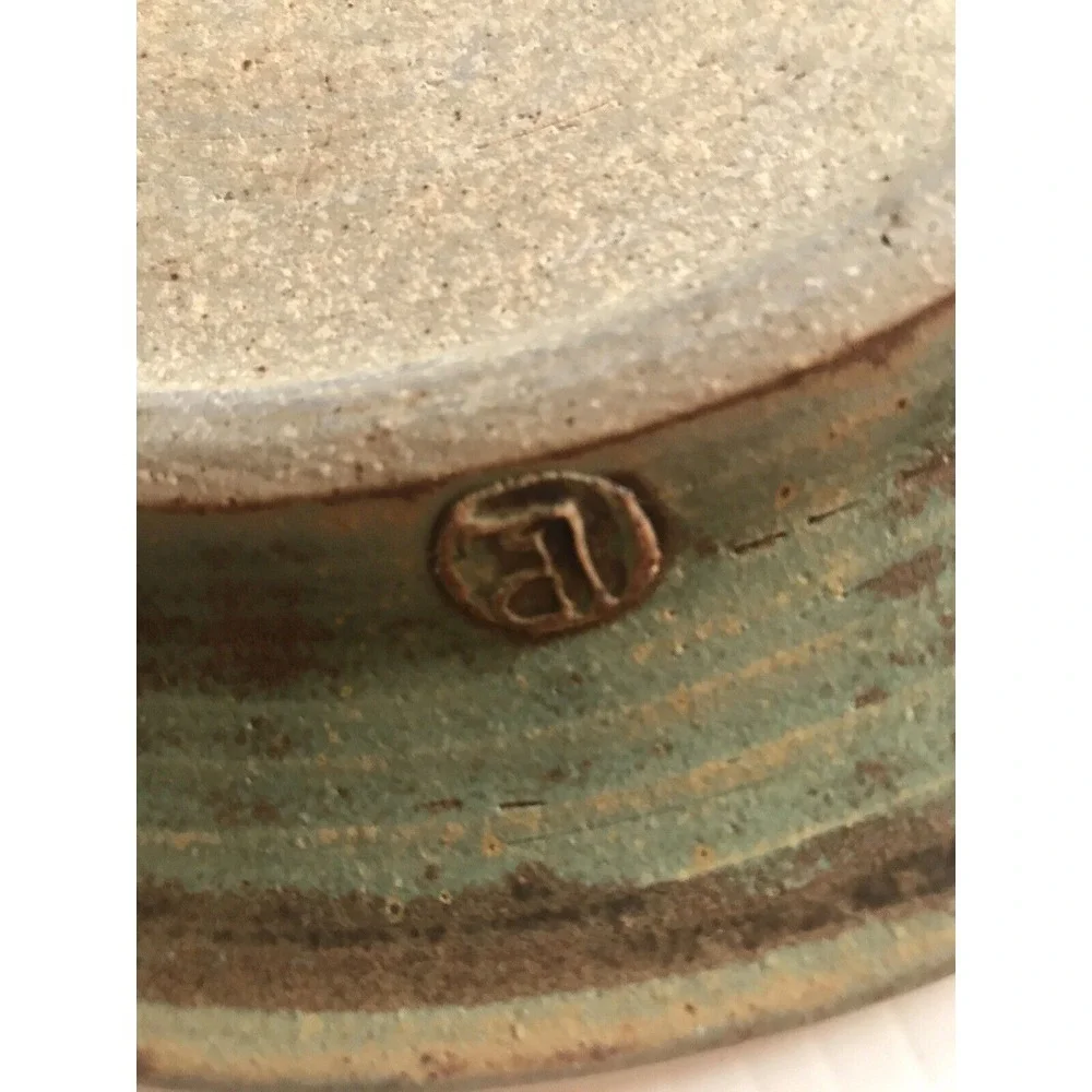 Phillips LP Studio Pottery  handmade stoneware plate with fish approx‎ 11-1/2
